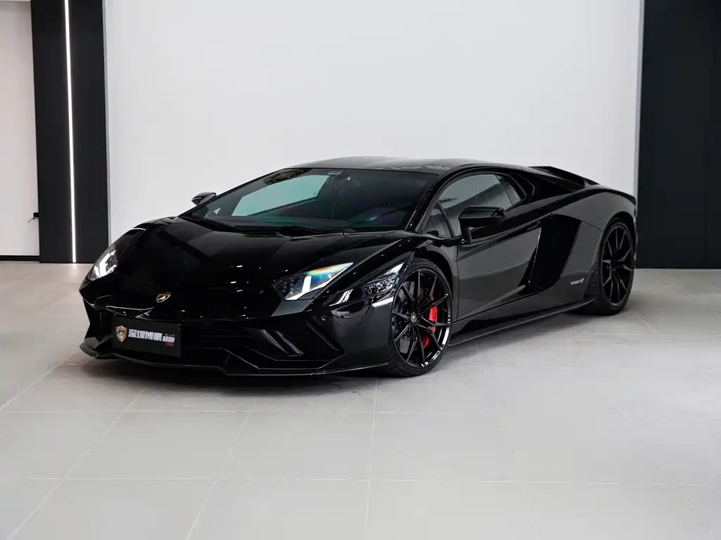 Lamborghini Aventador — фото 5