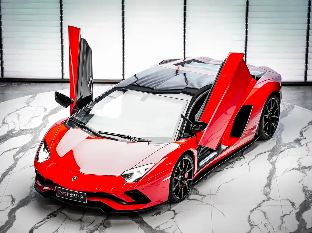 Lamborghini Aventador — фото 2