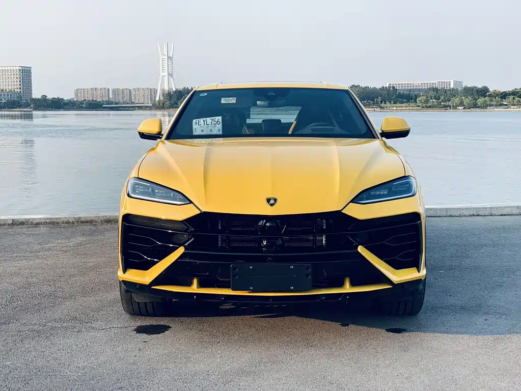 Lamborghini Urus SE