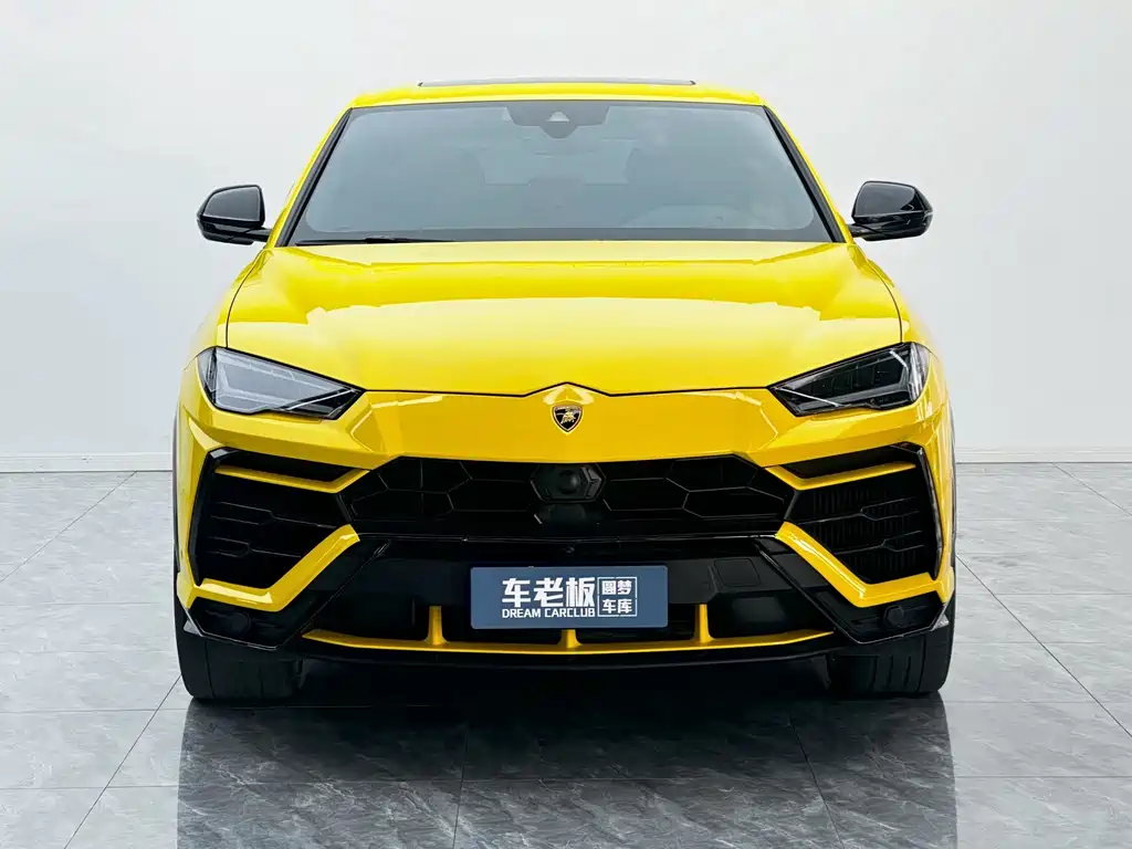 Lamborghini Urus — фото 2