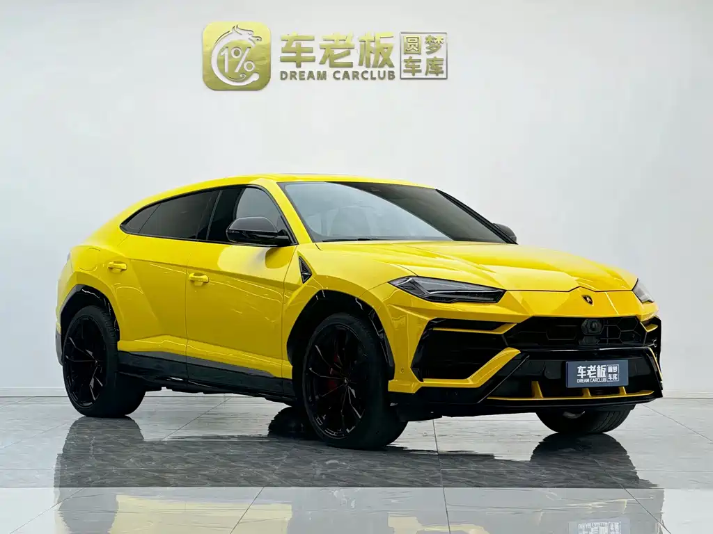 Lamborghini Urus — фото 3