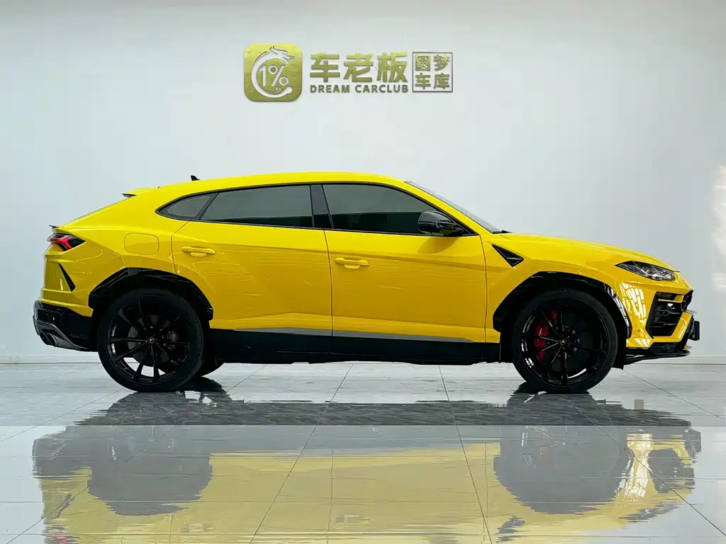 Lamborghini Urus — фото 7