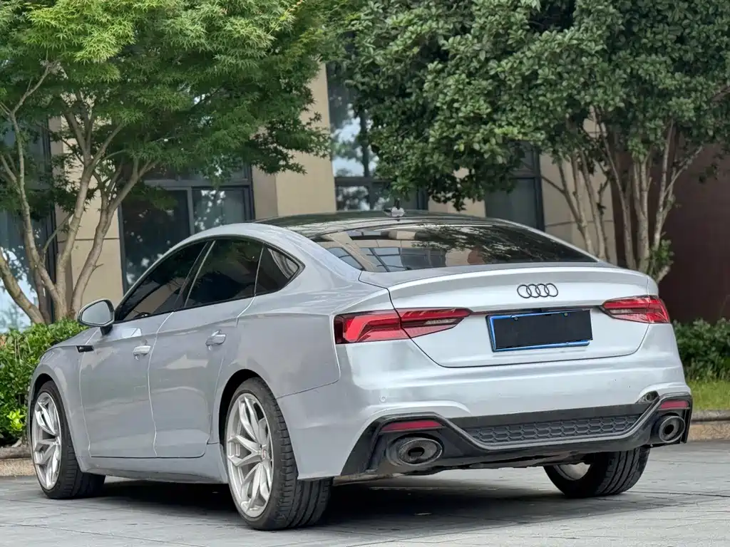 Audi A5 (Import) — фото 12