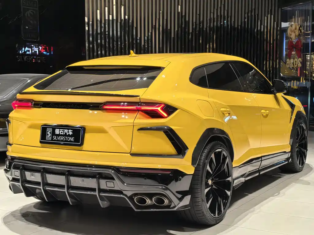 Lamborghini Urus — фото 4