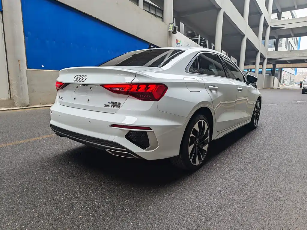 Audi A3 — фото 6