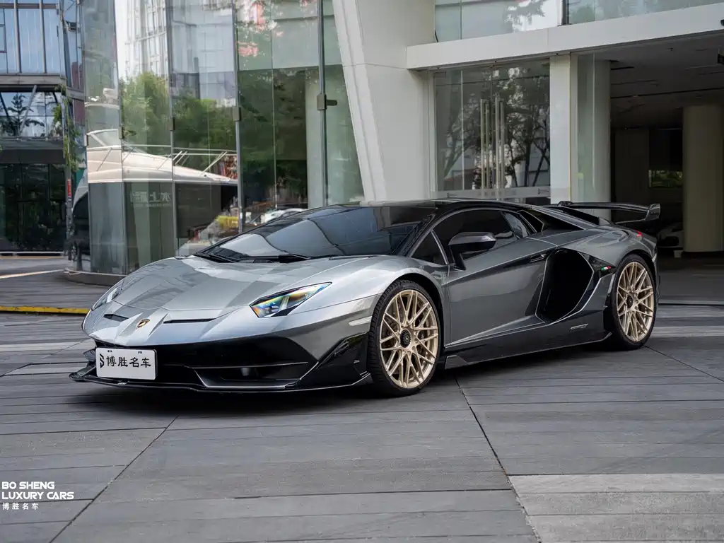 Lamborghini Aventador — фото 36