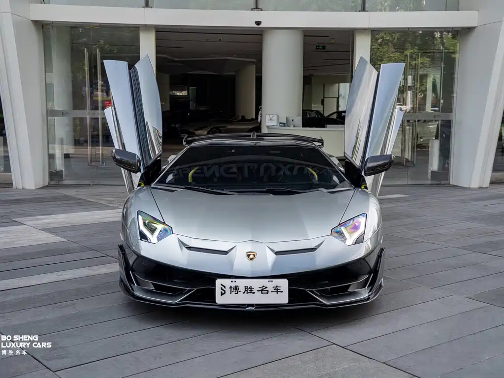 Lamborghini Aventador — фото 5