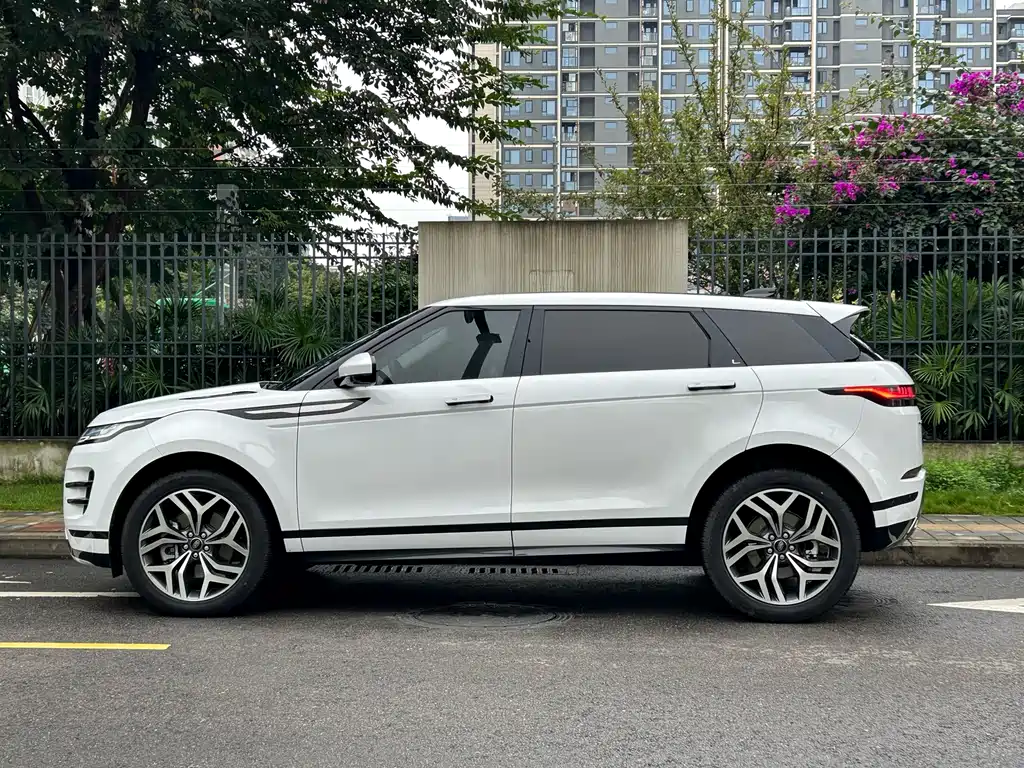 Land Rover Evoque — фото 9