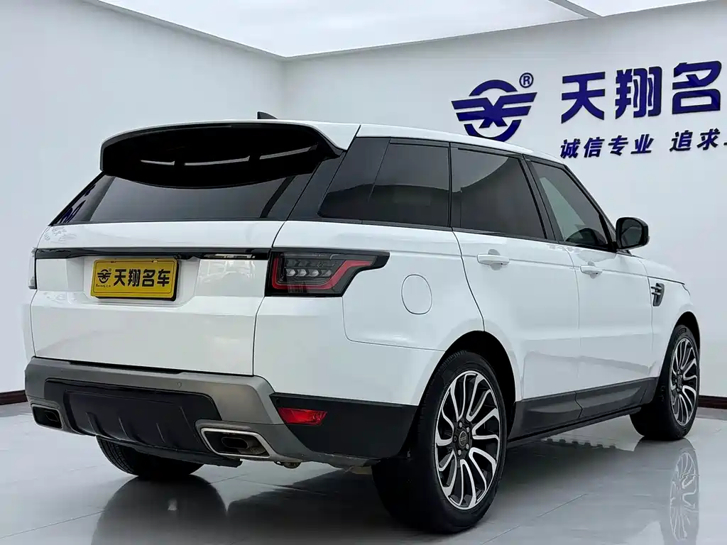 Land Rover Sport — фото 19
