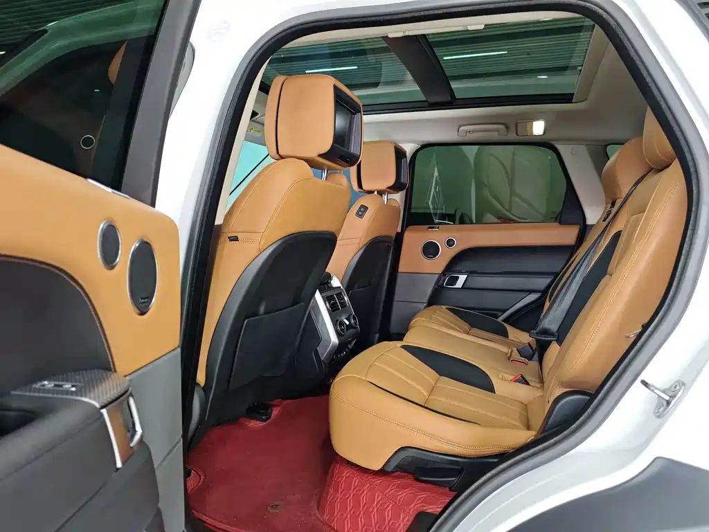 Land Rover Sport — фото 10