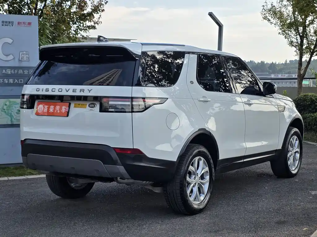 Land Rover Discovery — фото 17