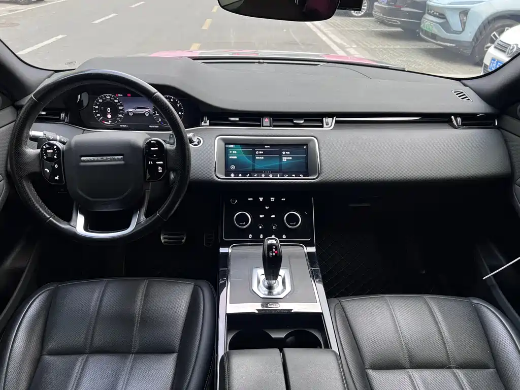 Land Rover Evoque — фото 15