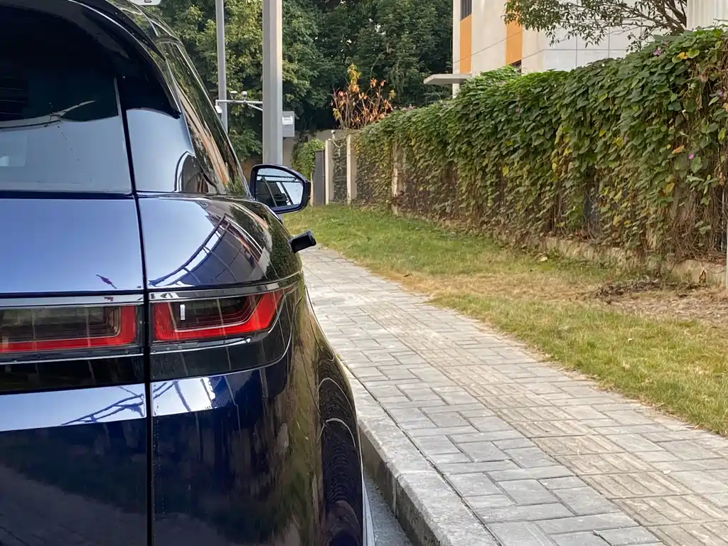 Land Rover Evoque — фото 15