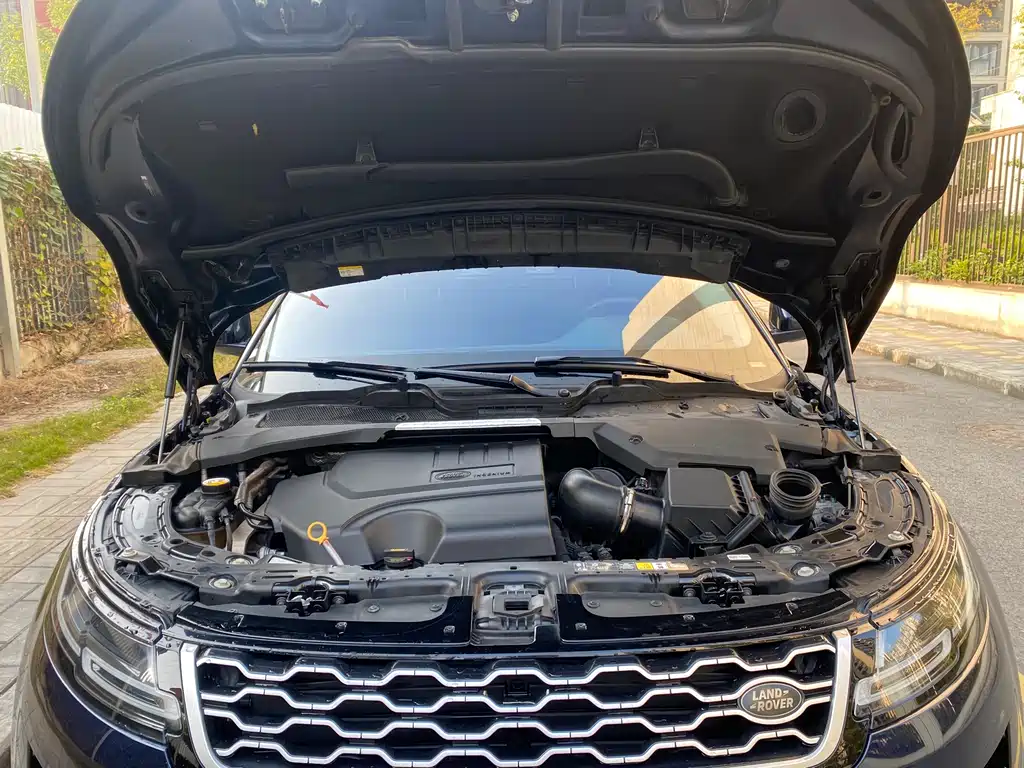 Land Rover Evoque — фото 4