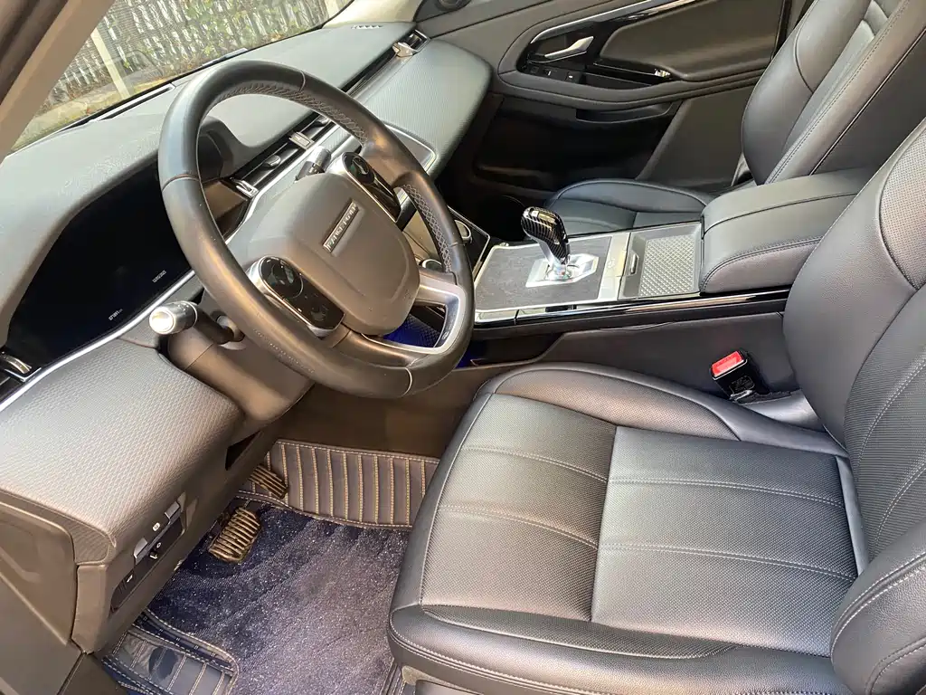 Land Rover Evoque — фото 9