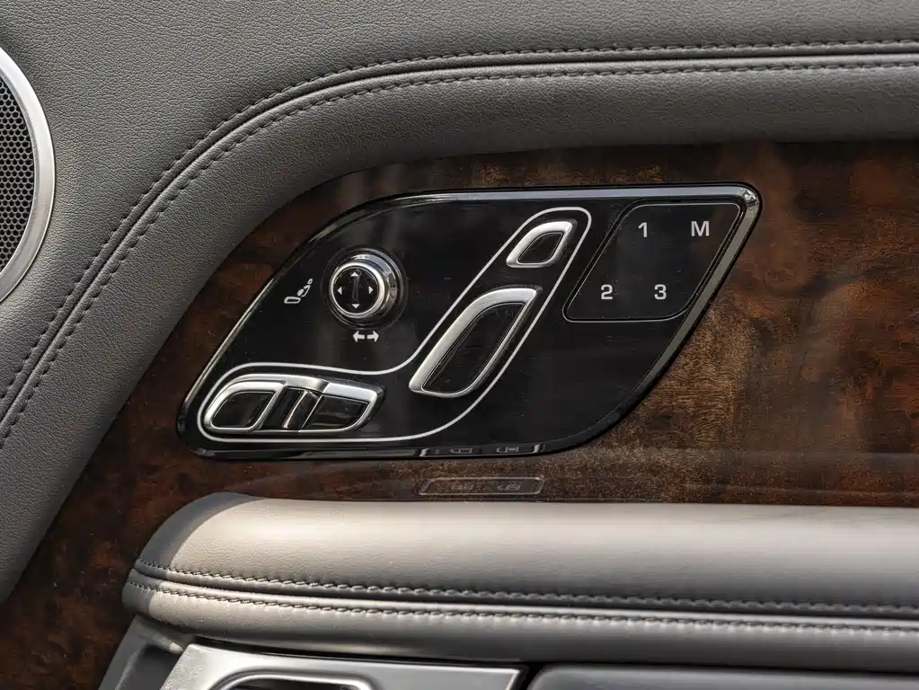 Land Rover Range Rover — фото 15
