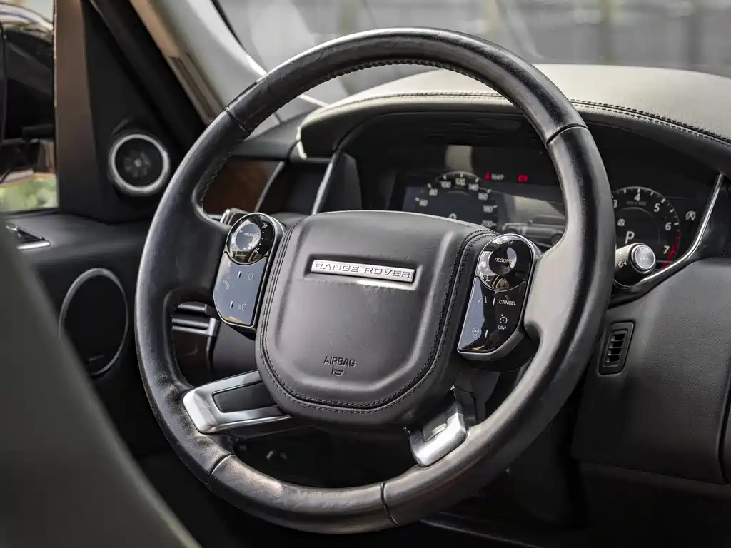 Land Rover Range Rover — фото 10