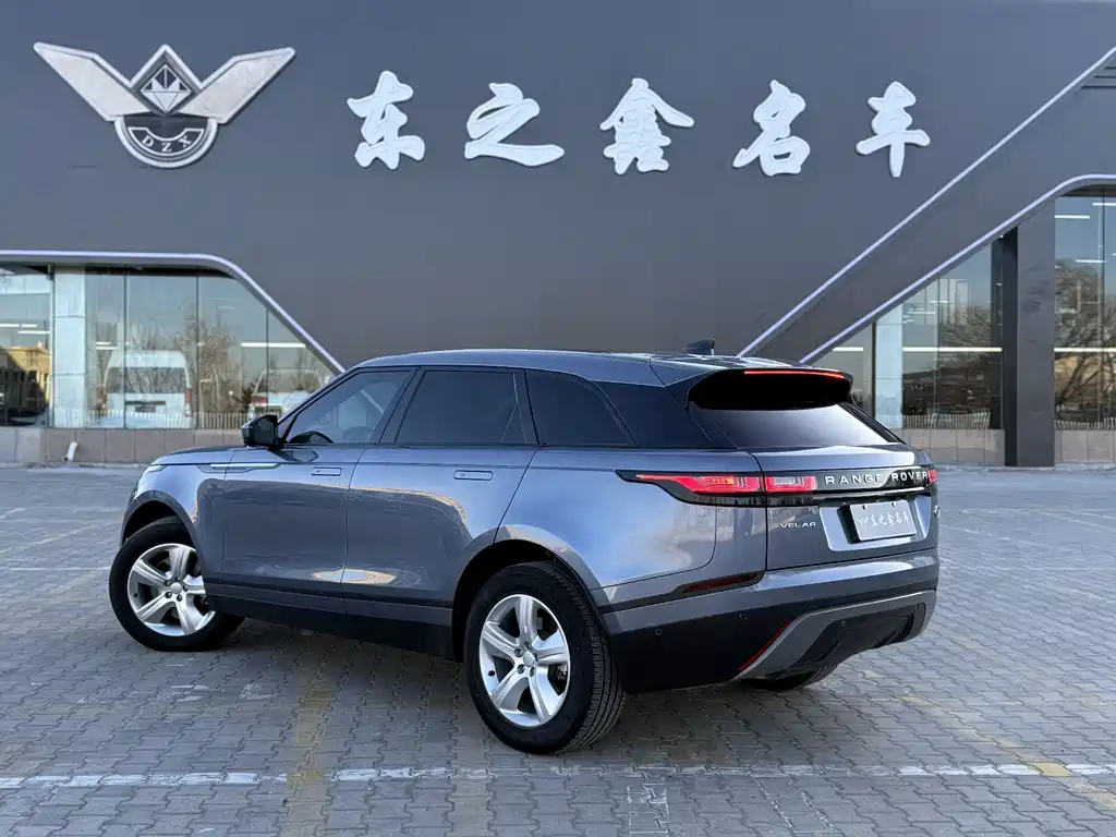 Land Rover Velar — фото 8
