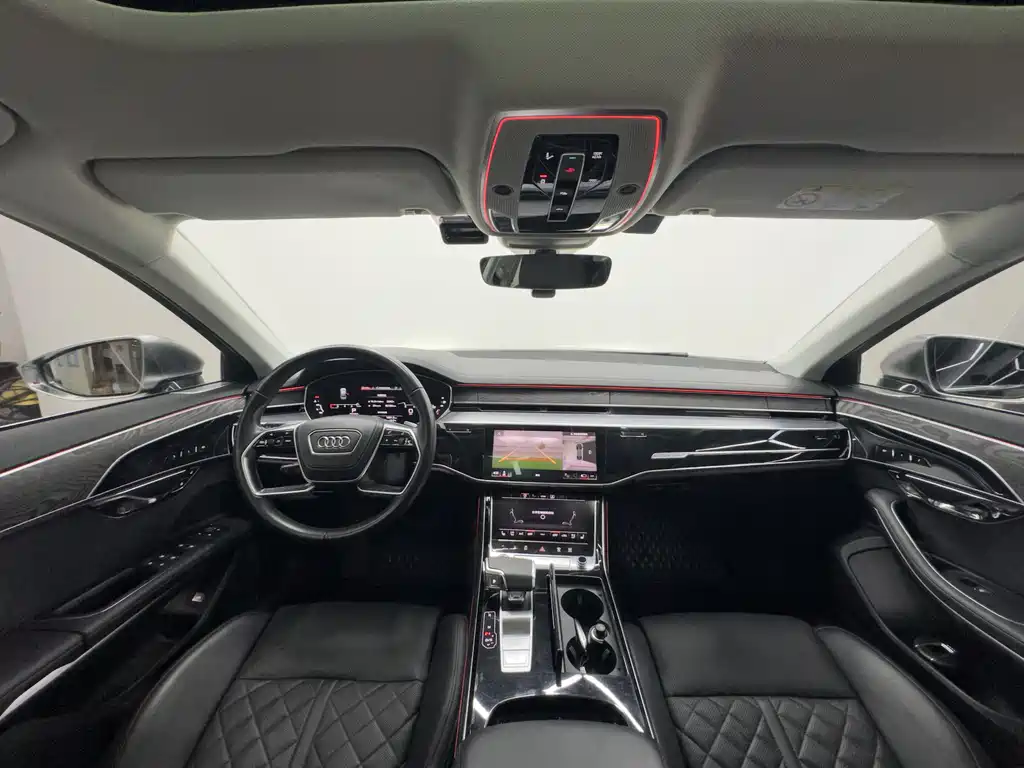 Audi A8 — фото 11