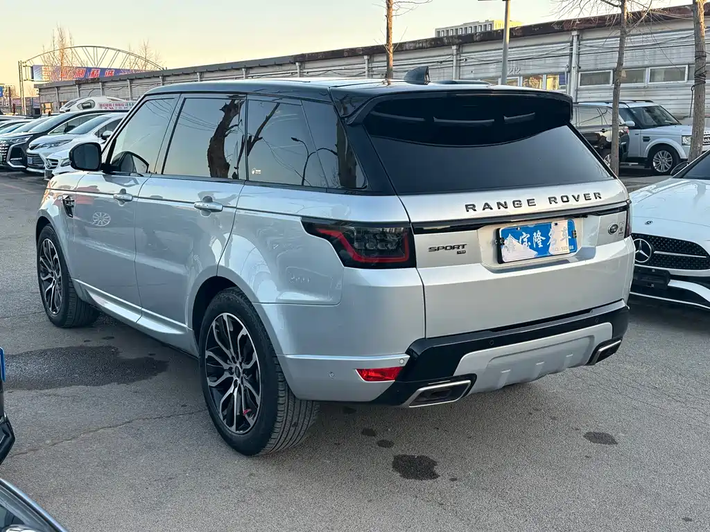 Land Rover Sport — фото 17