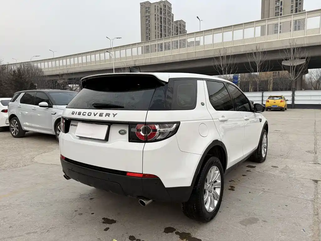 Land Rover Discovery Sport — фото 8