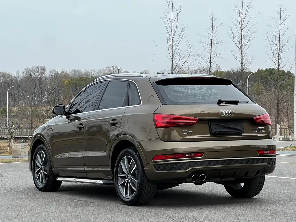 Audi Q3 — фото 19