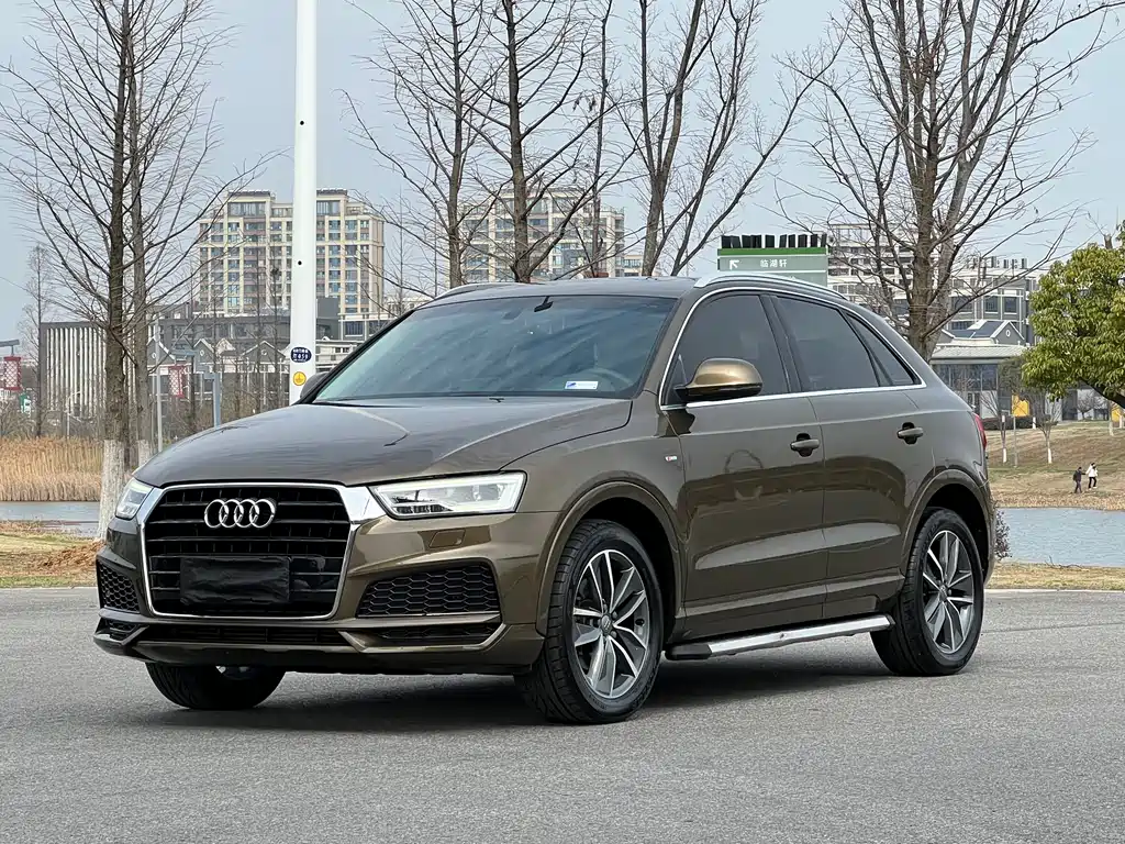 Audi Q3 — фото 4