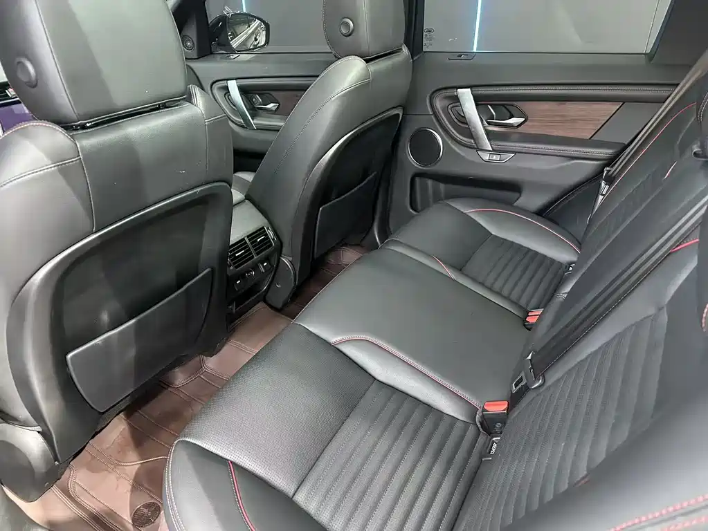 Land Rover Discovery Sport — фото 9