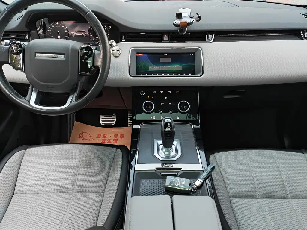 Land Rover Evoque — фото 11