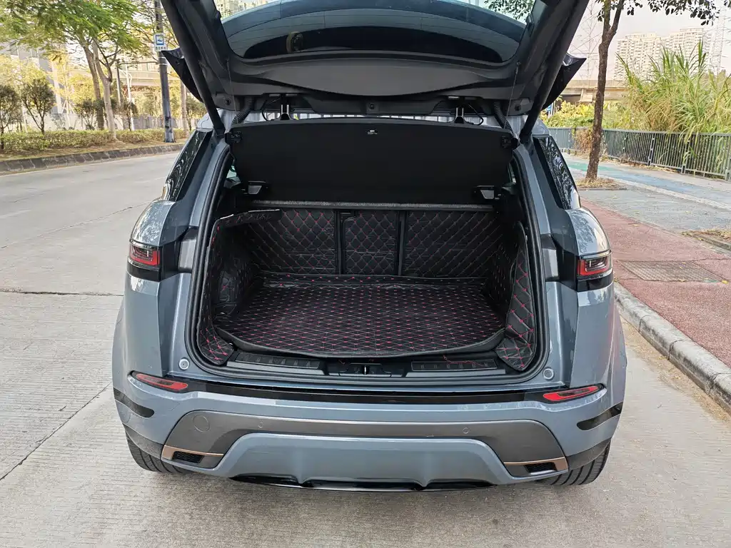 Land Rover Evoque — фото 15