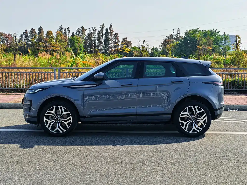 Land Rover Evoque — фото 4