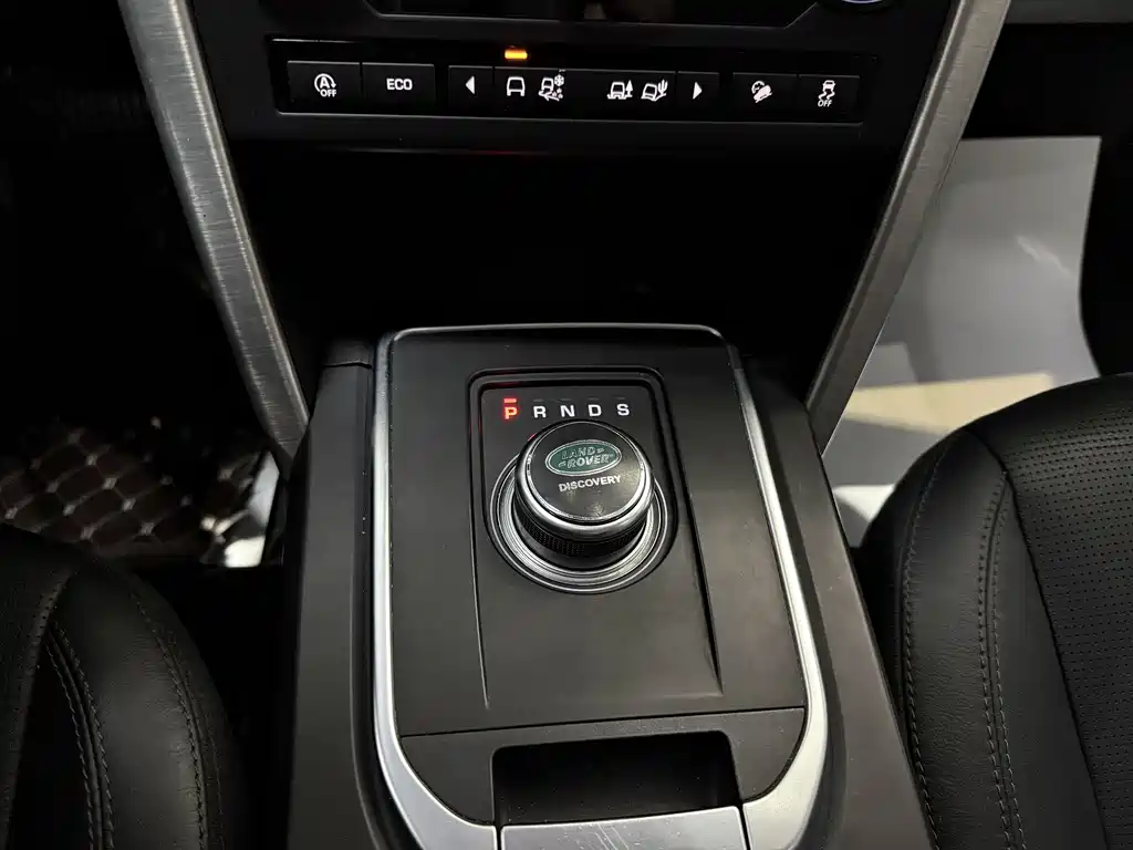 Land Rover Discovery Sport — фото 8