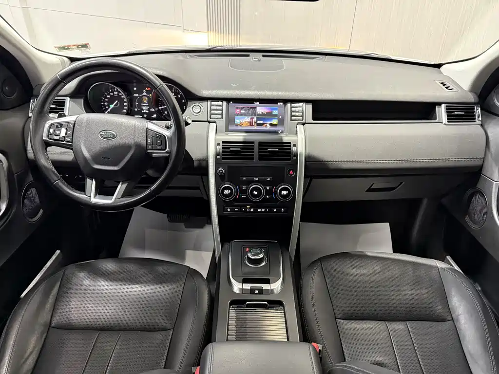 Land Rover Discovery Sport — фото 9
