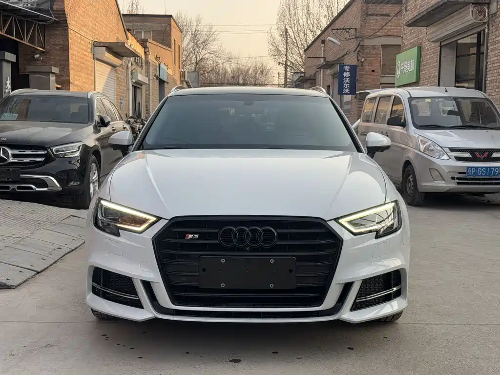 Audi A3 — фото 2