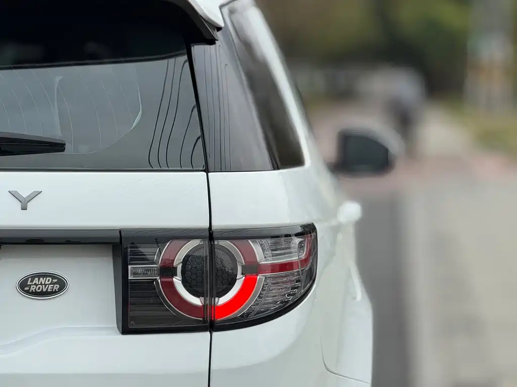 Land Rover Discovery Sport — фото 7