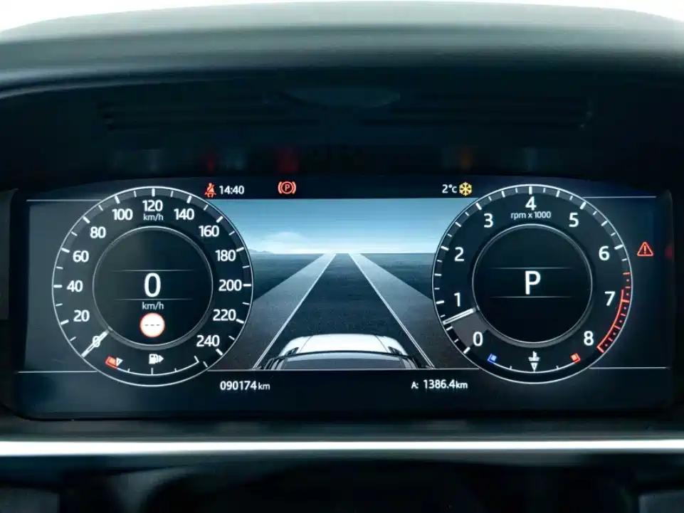Land Rover Sport — фото 19