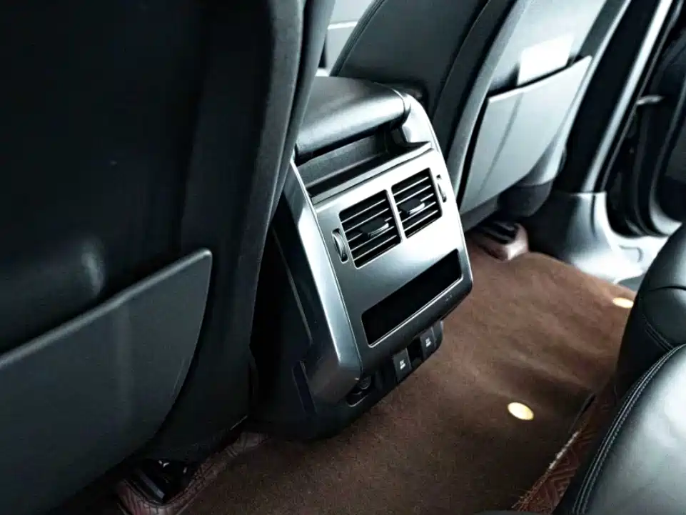 Land Rover Sport — фото 10