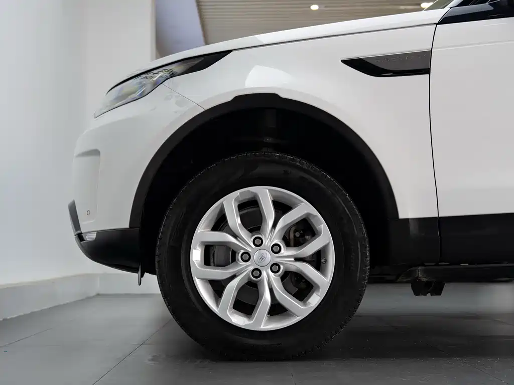Land Rover Discovery — фото 8