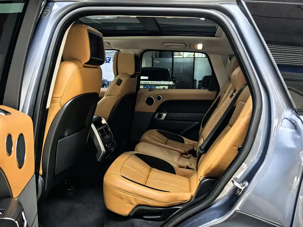 Land Rover Sport — фото 15