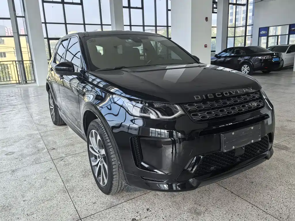 Land Rover Discovery Sport — фото 2