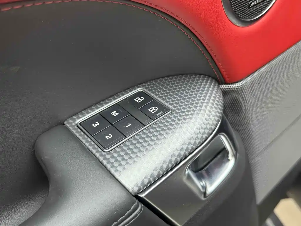 Land Rover Sport — фото 14