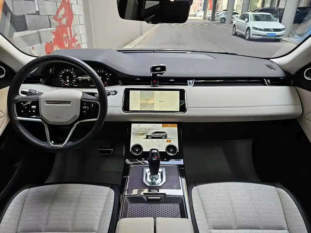 Land Rover Evoque — фото 7