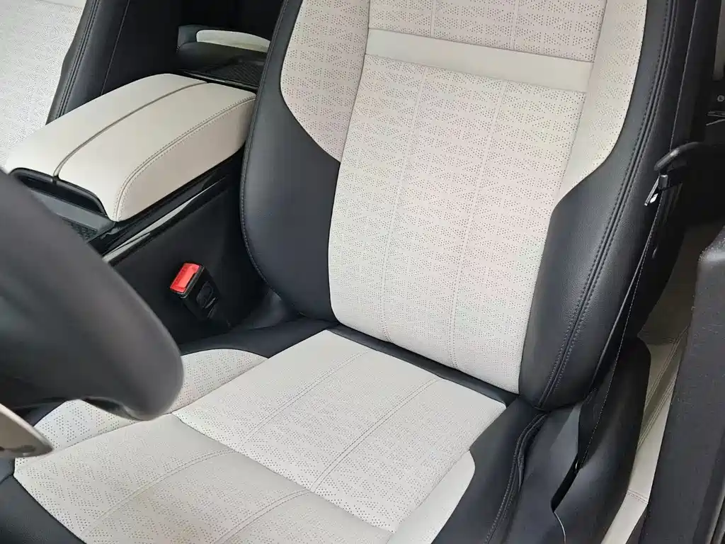 Land Rover Evoque — фото 8