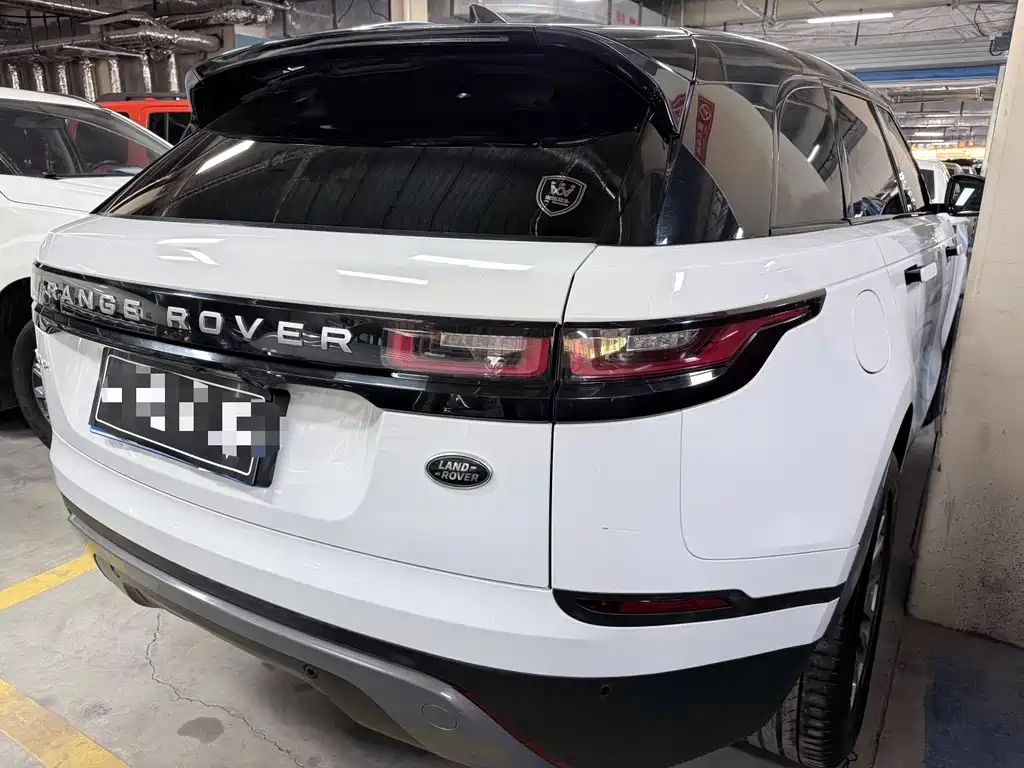 Land Rover Velar — фото 18