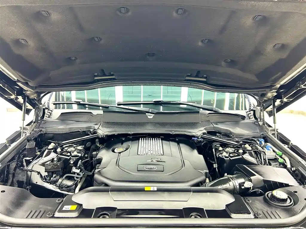 Land Rover Sport — фото 18