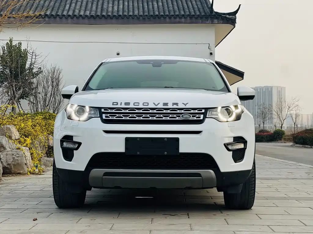 Land Rover Discovery Sport — фото 2