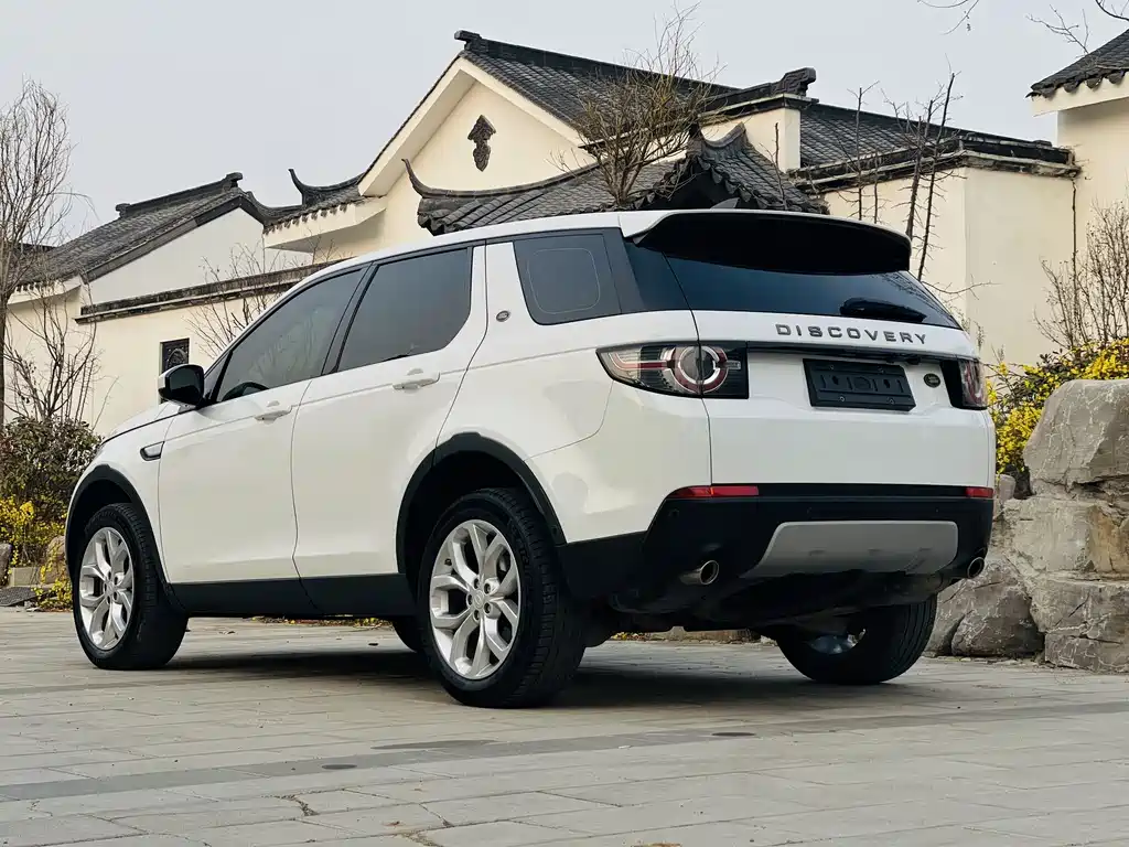Land Rover Discovery Sport — фото 4