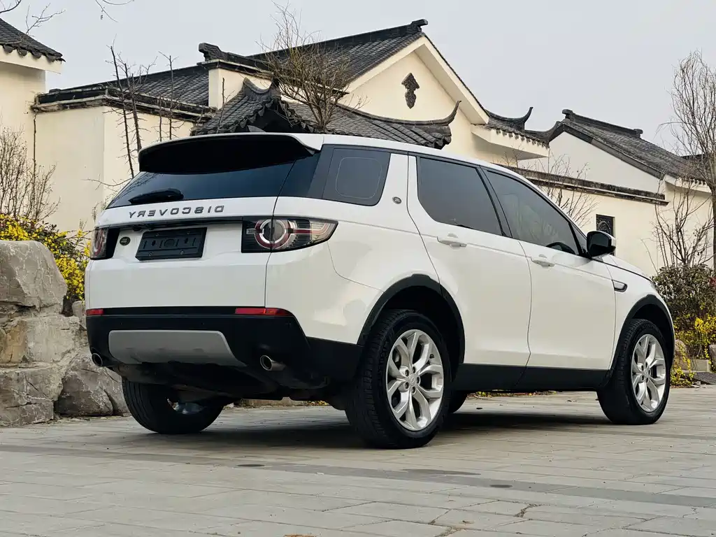 Land Rover Discovery Sport — фото 6