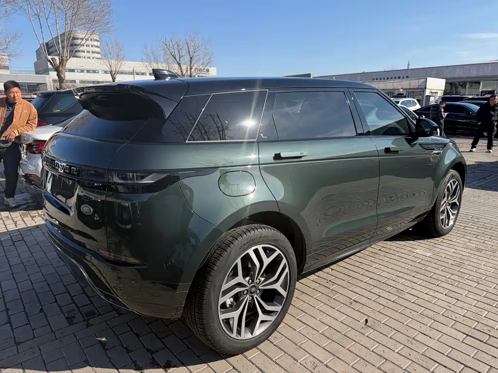 Land Rover Evoque — фото 4