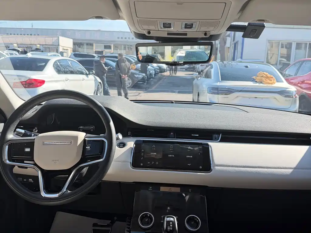 Land Rover Evoque — фото 5